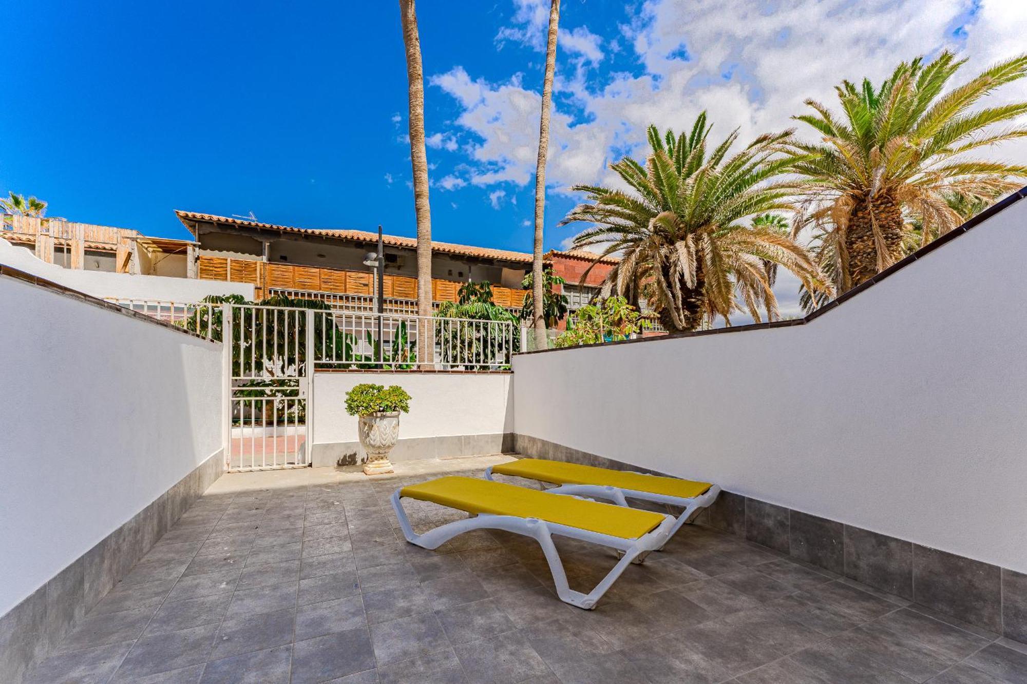 Apartamento En Parque Santiago II Arona  Luaran gambar